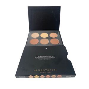 Anastasia Beverly Hills Contour Powder Kit Light to Medium